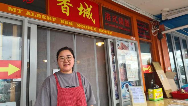 i邻居惊呆：“这是给人吃的？”新西兰华人后院引爆网络！Kiw(图1)